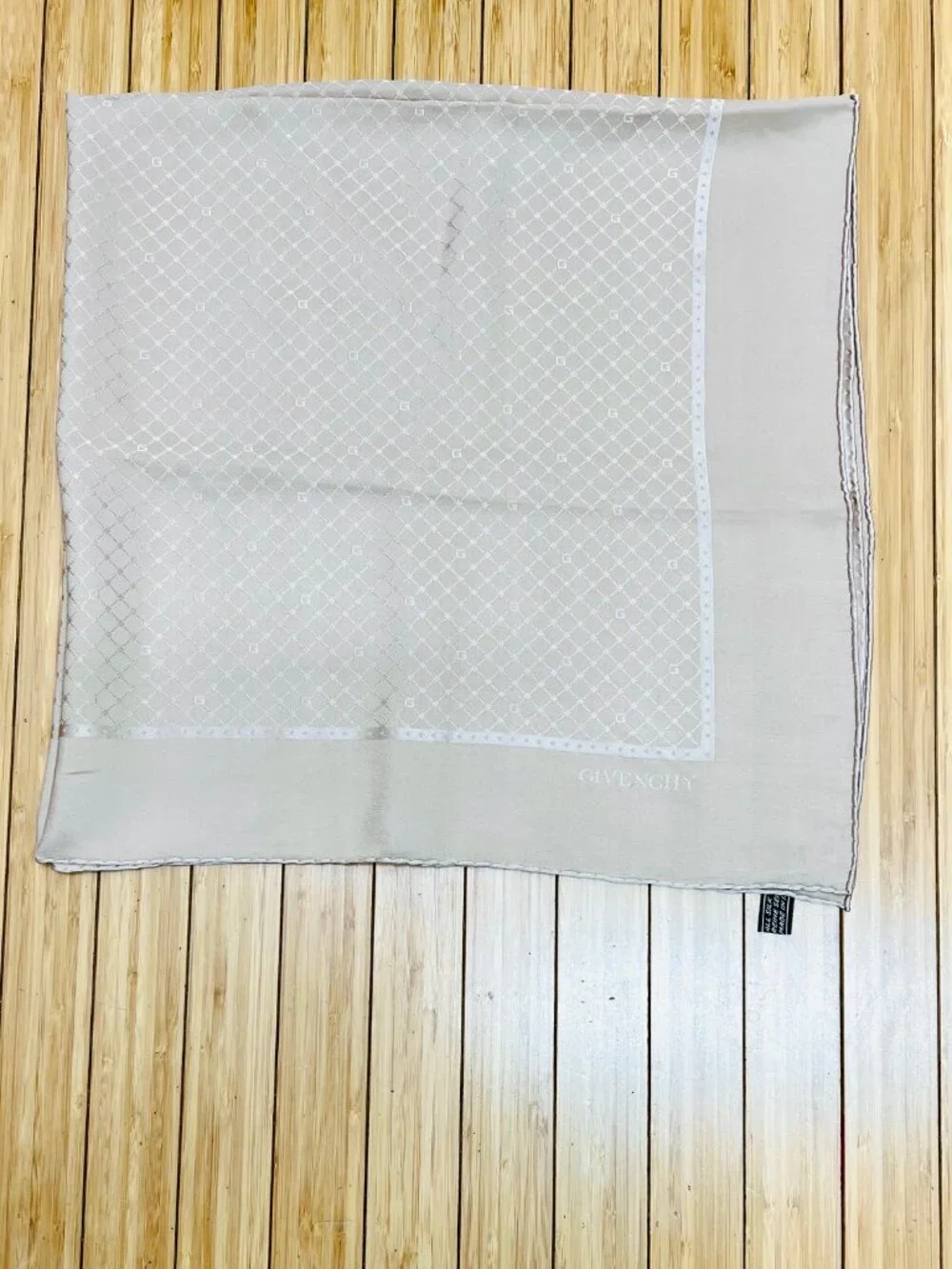 Givenchy 39 vintage